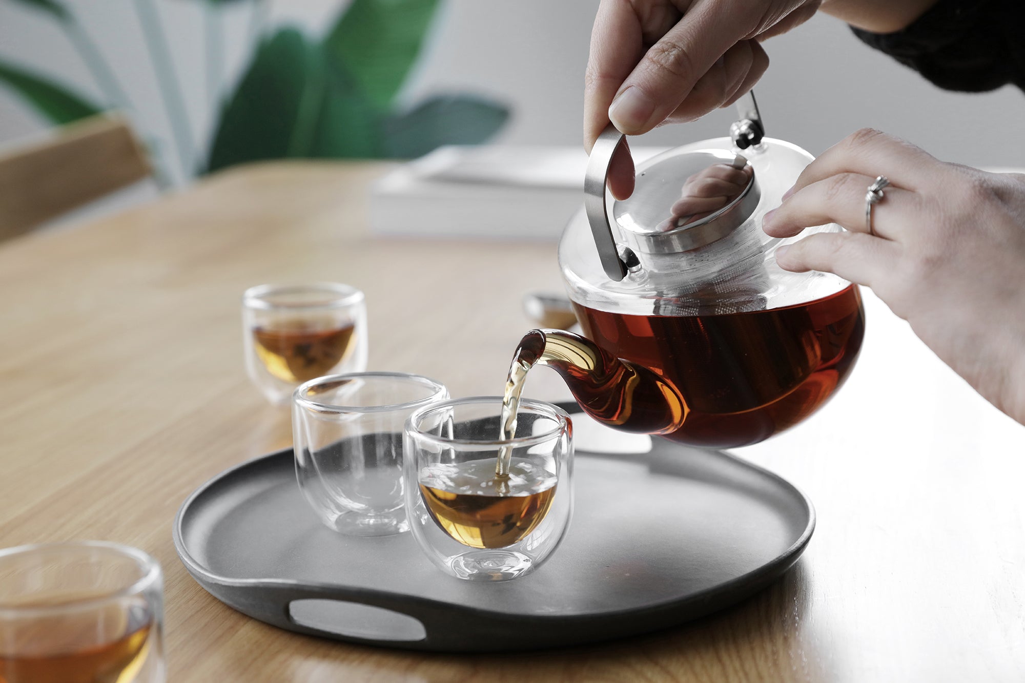 Bjorn™ Tea Set - VIVA