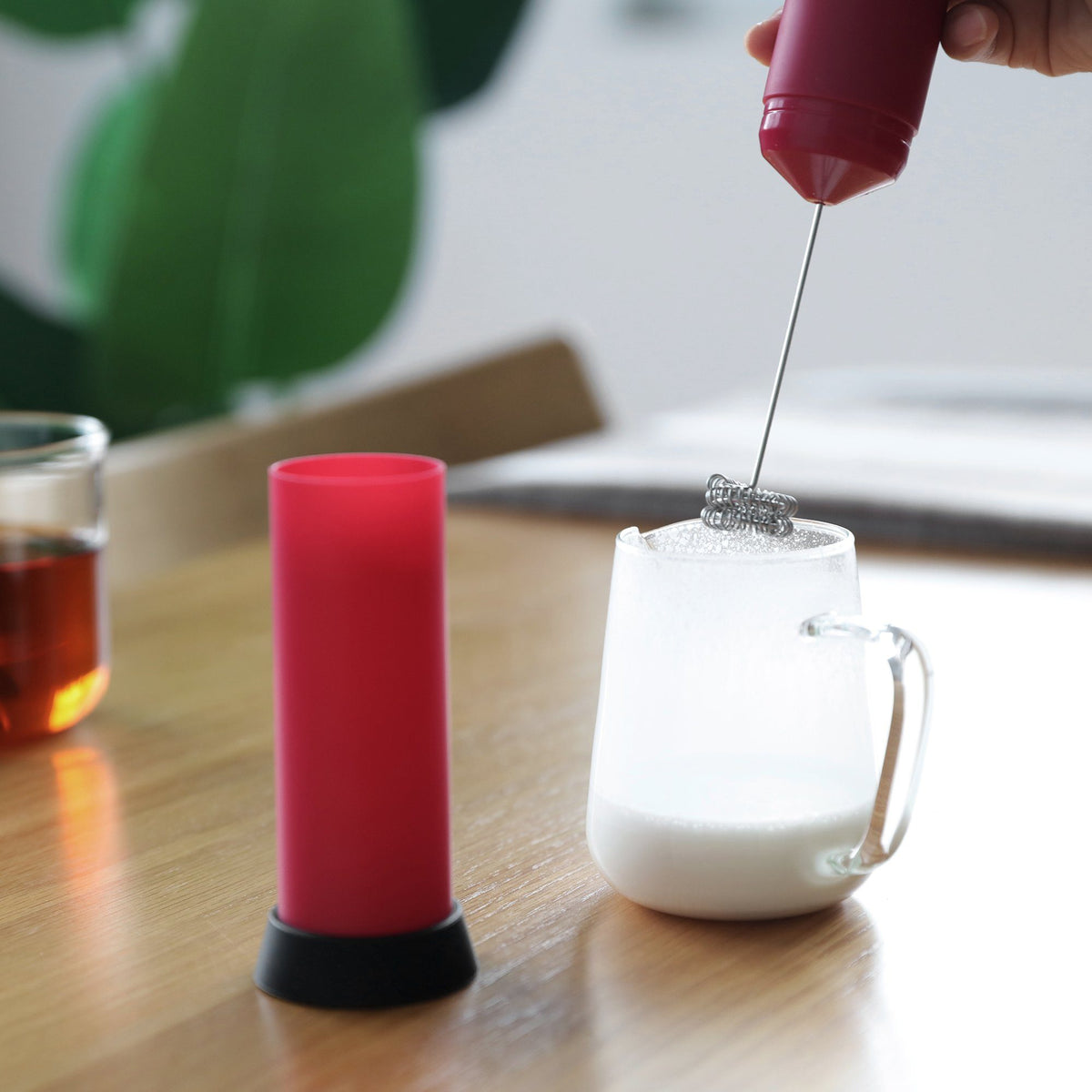 Minima™ Milk Frother - VIVA | Color=Fuchsia