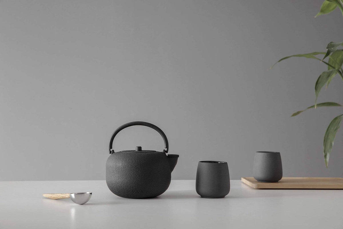 Saga™ Cast Iron Teapot Round Teapots VIVA Scandinavia 